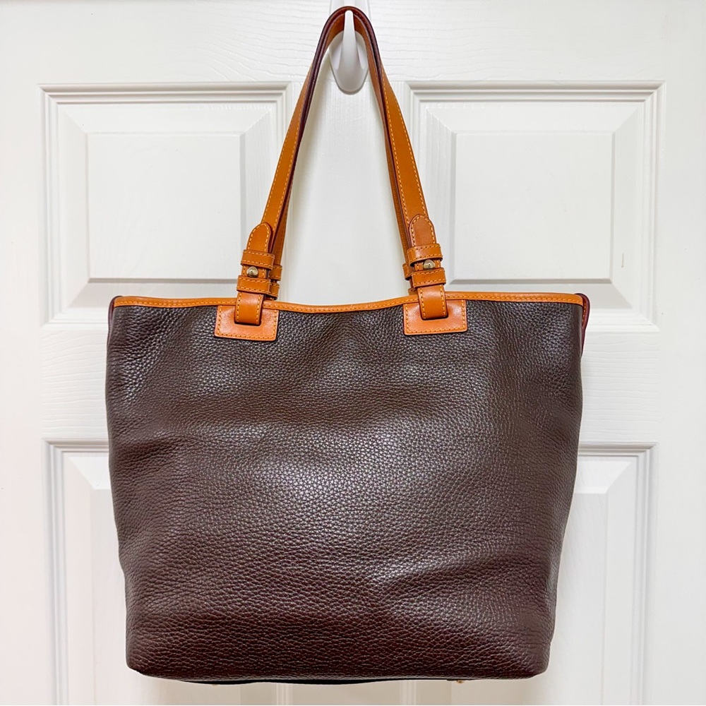 Dooney & Bourke Pebbled Grain Leather Shopper Tote Brown With Tan Trim - Picture 5 of 12